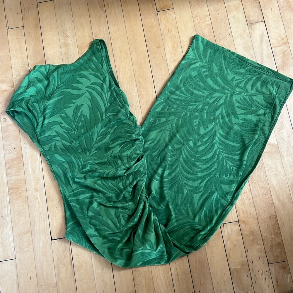 Zara asymmetric jacquard green leaf print dress